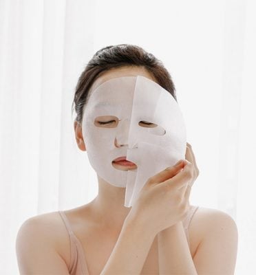5 sai lầm cơ bản khi đắp mặt nạ giấy mà bạn nên lưu ý