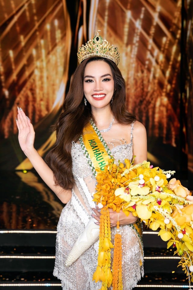 Làm đẹp cùng Hoa hậu Hòa bình Việt Nam 2023 Lê Hoàng Phương