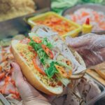 Sao Vbiz đồng loạt chia sẻ ảnh Bánh mì, món ăn quen thuộc của người dân Việt chưa bao giờ hot đến thế