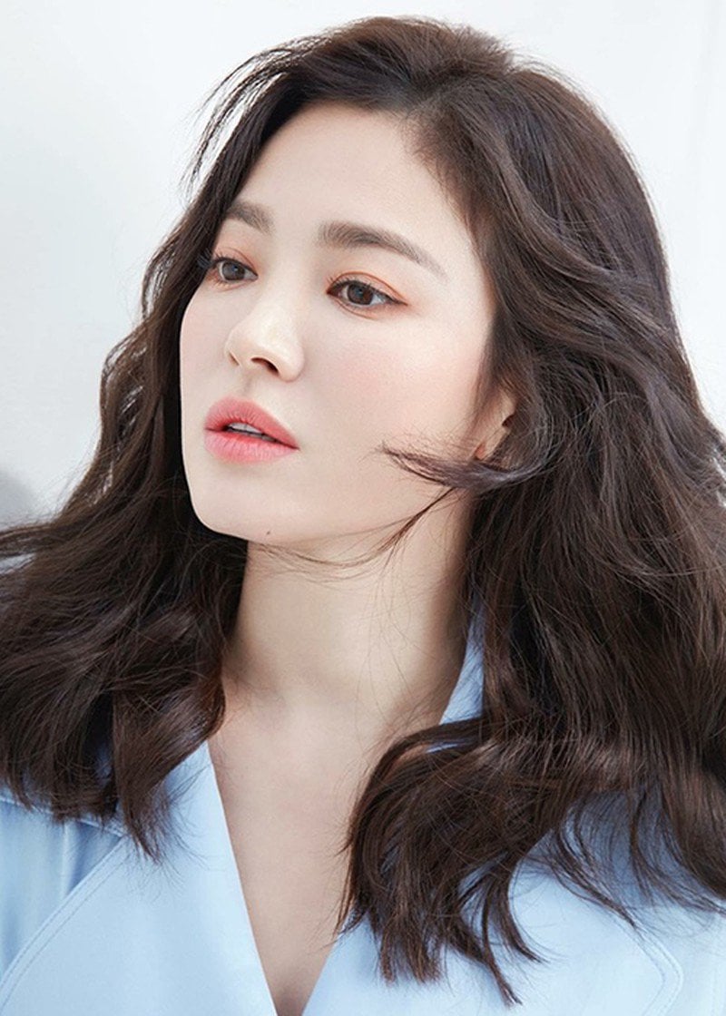 4 tips chăm sóc da từ Song Hye Kyo giúp nàng có được làn da căng bóng