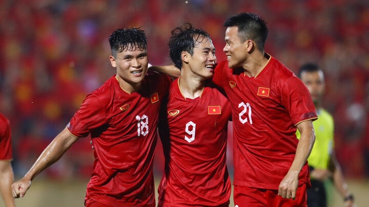 Đội tuyển Việt Nam đá ngày nào?